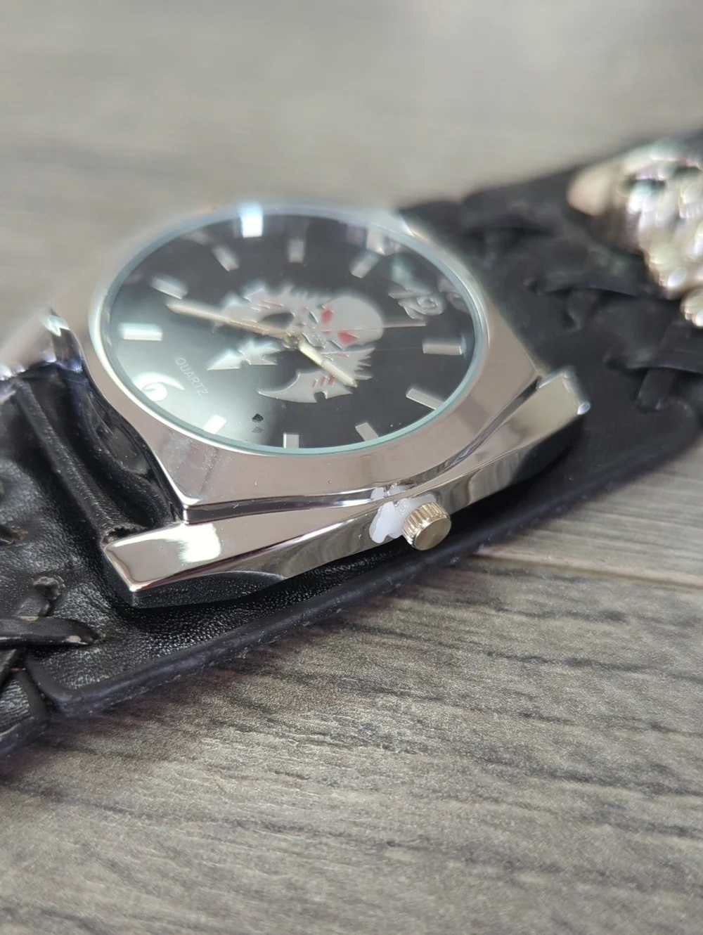 Leather Skull Unisex Wrist Watch